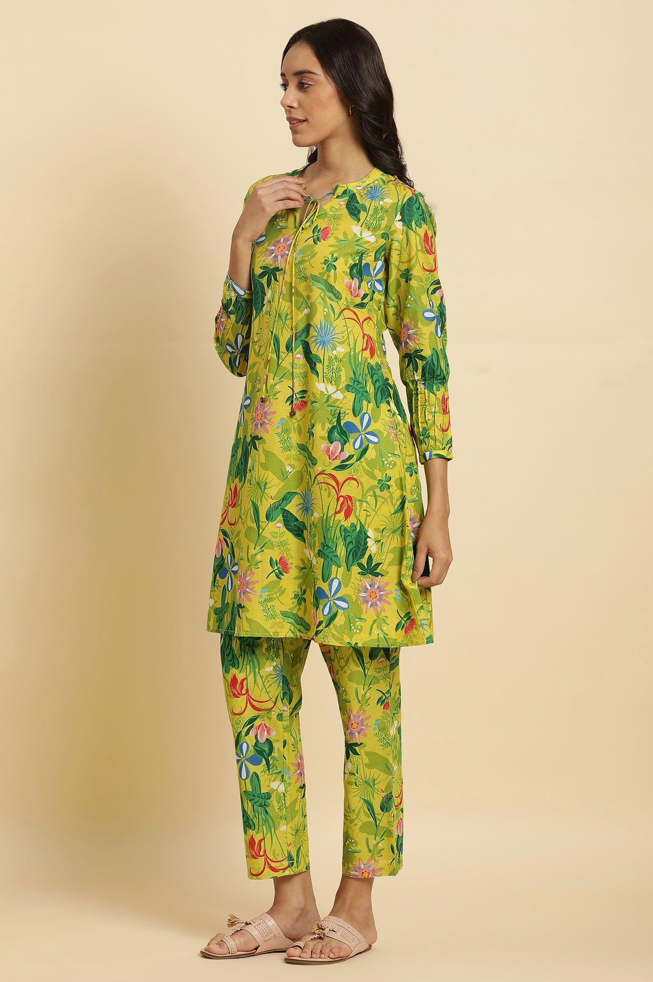 Green Floral Printed A-Line Kurta & Pants Co-Ord Set - View 5